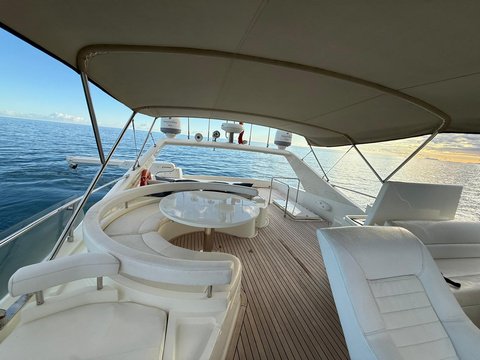 Ferretti 680