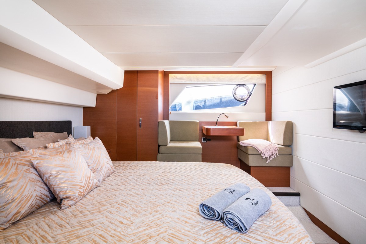 Prestige 50